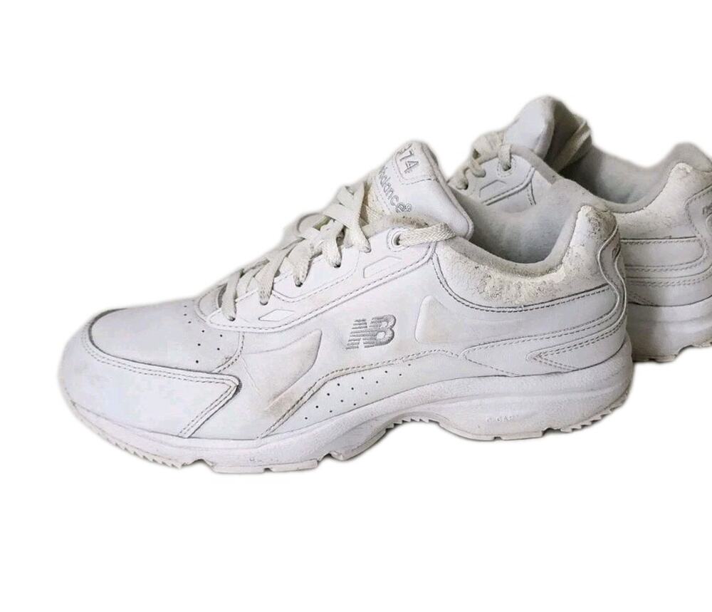 New Balance 374 Shoes Mens 9.5D White Walking Sneakers CMW374W Athletic Shoe